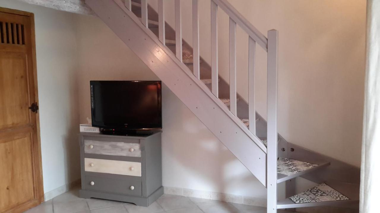 Chambres D'Hotes Le Vignoble Cucuron Dış mekan fotoğraf